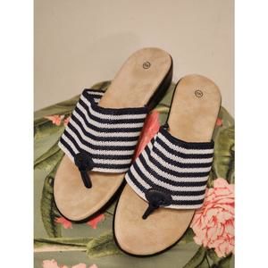 Women's - Navy Blue and White Stretch Thong Sandal - Size 8W - NWT